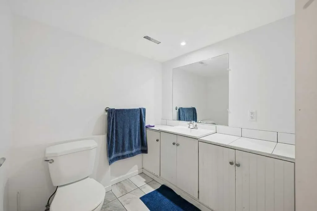 2415 Vista Crescent NE Calgary AB T2E 6J2