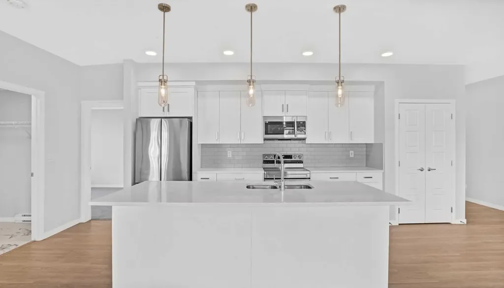 220 Seton Grove SE Calgary AB T3M 3T1