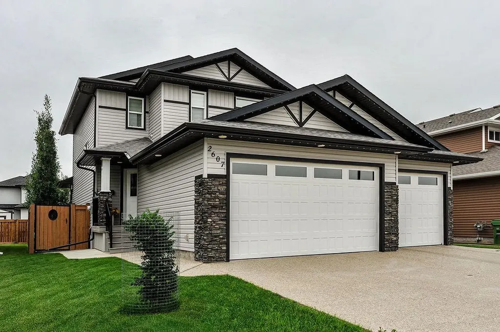 2607 63 Street Camrose AB T4V 5J6