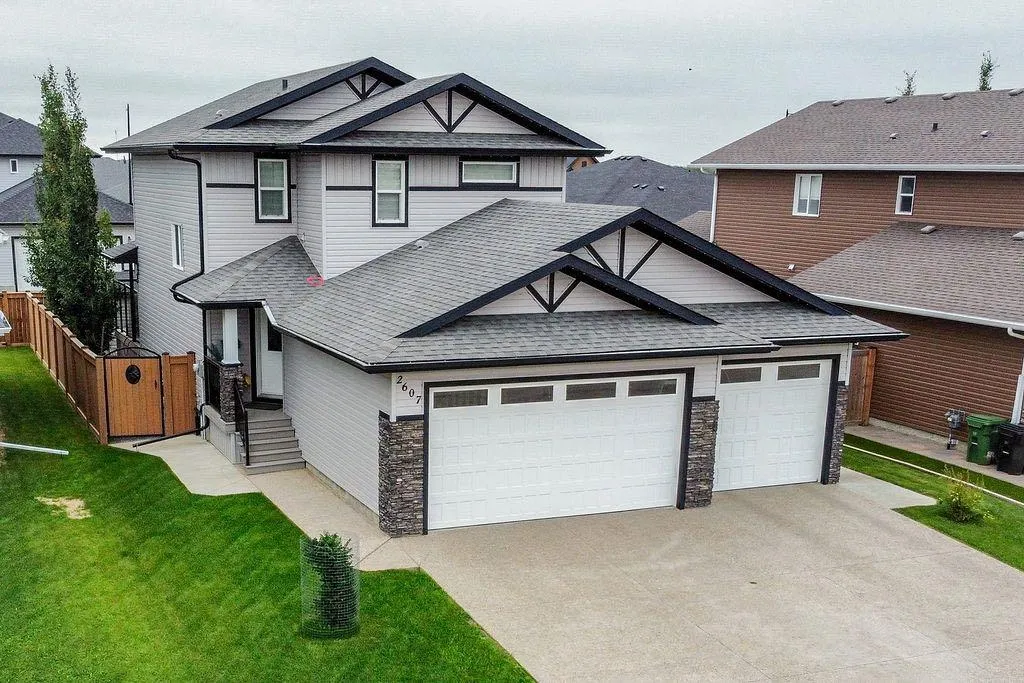 2607 63 Street Camrose AB T4V 5J6