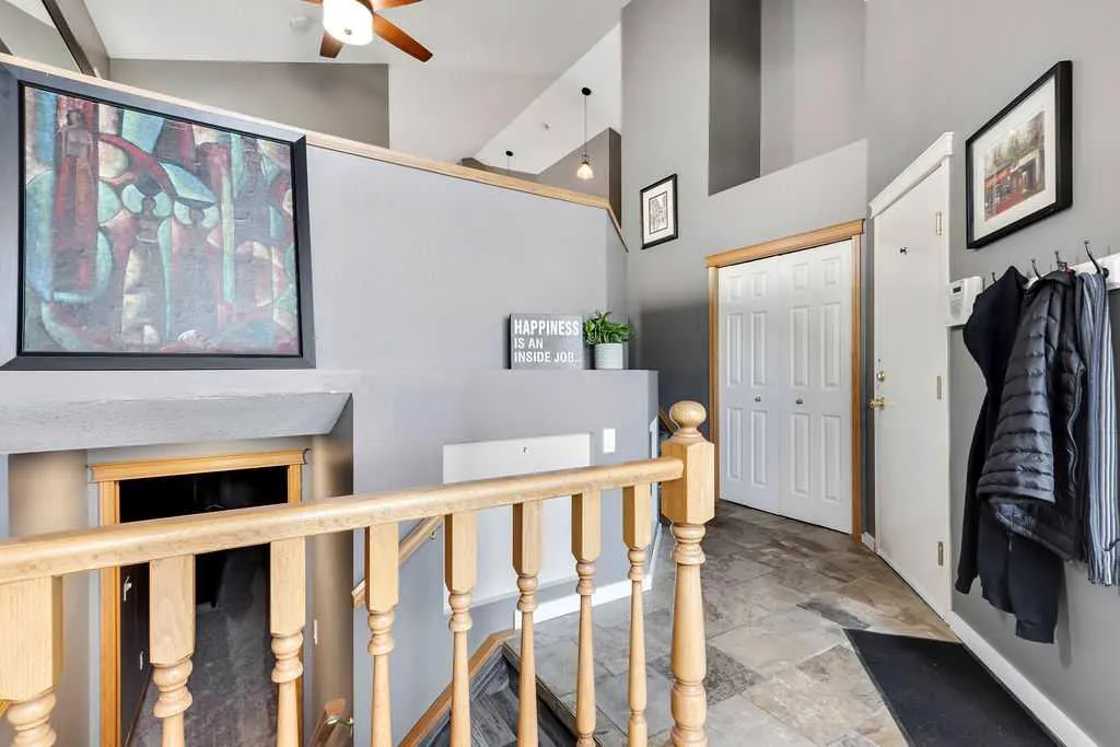 209 Coventry Circle NE Calgary AB T3K 5E5