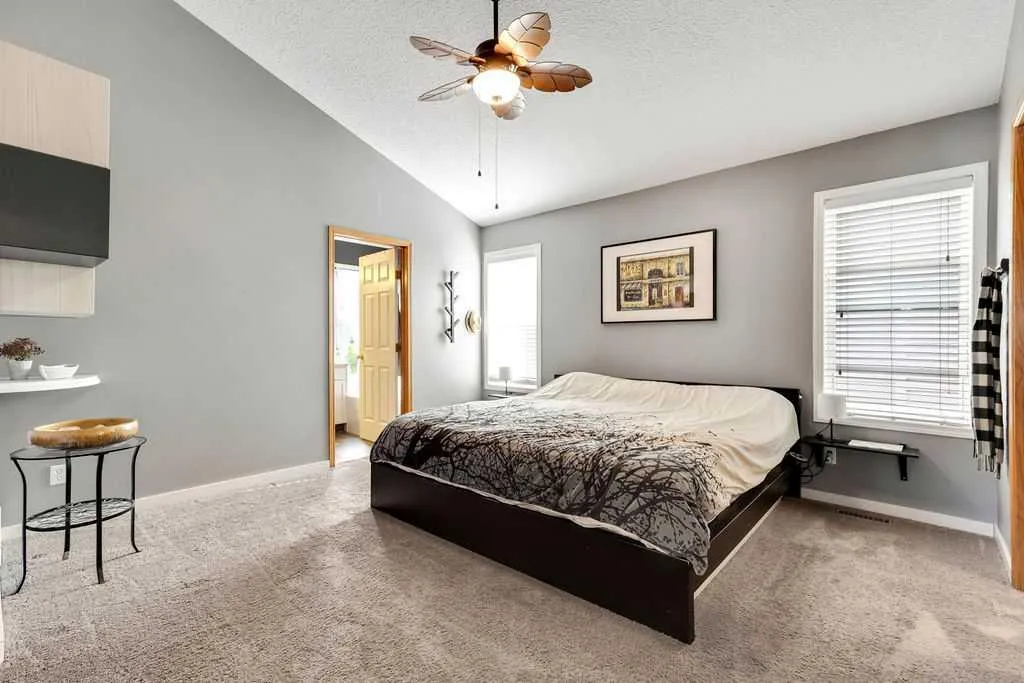 209 Coventry Circle NE Calgary AB T3K 5E5