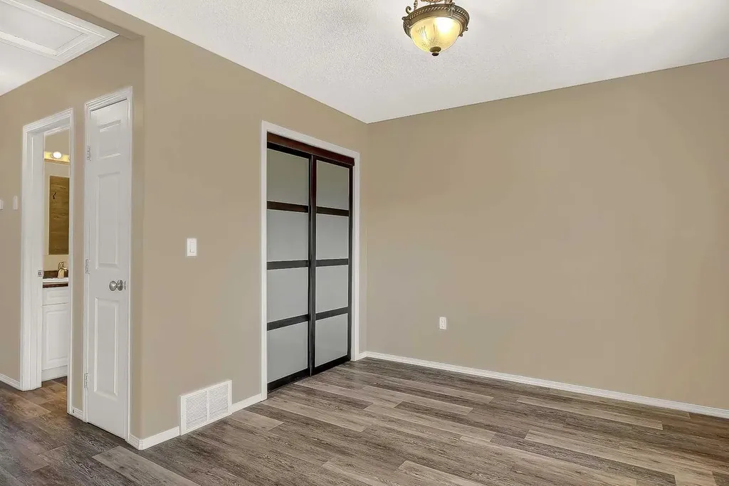 10244 97 Street Sexsmith AB T0H 3C0