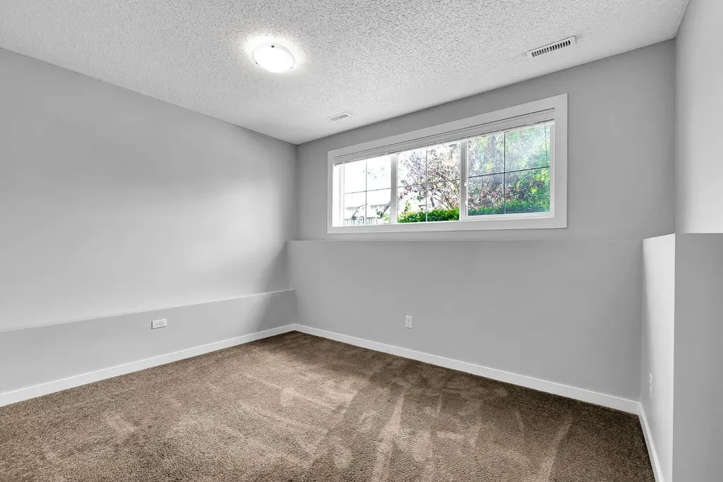 130 New Brighton Way SE Calgary AB T2Z 1H5
