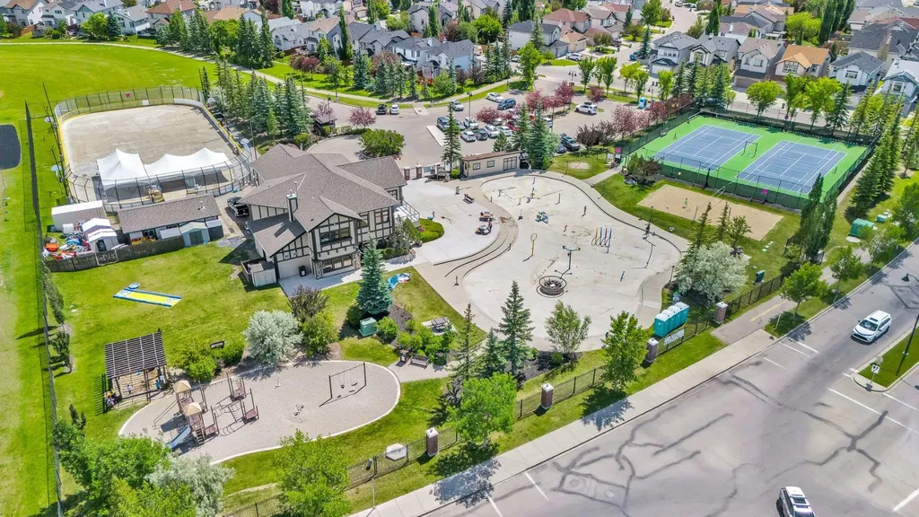 130 New Brighton Way SE Calgary AB T2Z 1H5