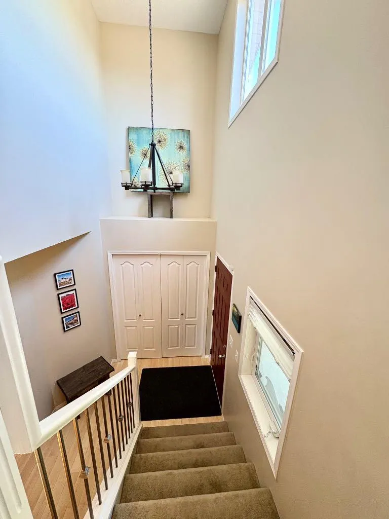 222 Heritage Circle W Lethbridge AB T1K 7H8