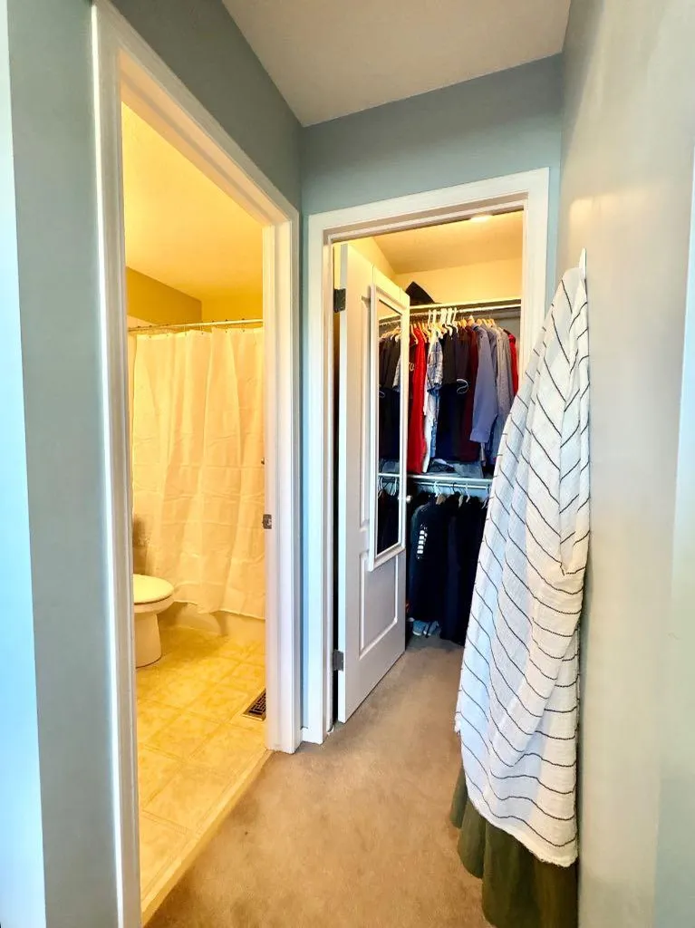 222 Heritage Circle W Lethbridge AB T1K 7H8
