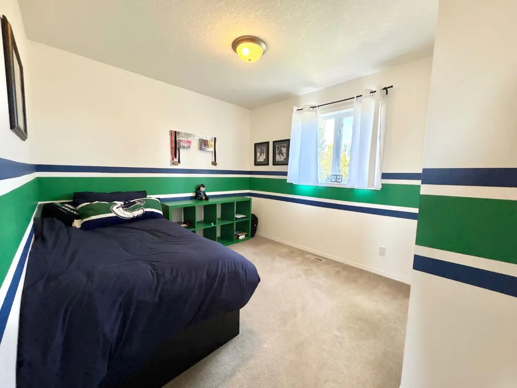 222 Heritage Circle W Lethbridge AB T1K 7H8