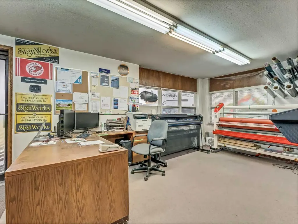 645 Spencer Street SE Medicine Hat AB T1A1Y9