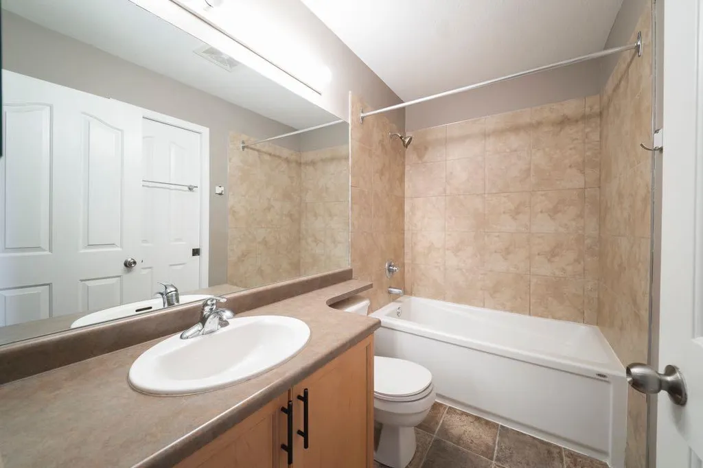 269 Smallwood Street Fort Mcmurray AB T9K 2L4