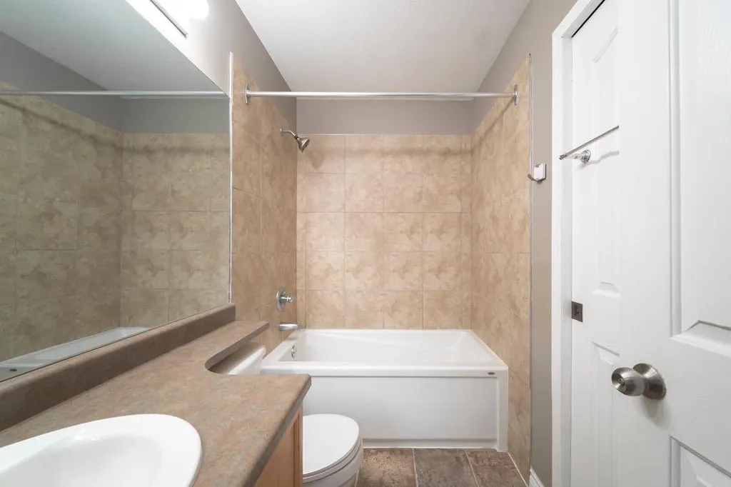 269 Smallwood Street Fort Mcmurray AB T9K 2L4