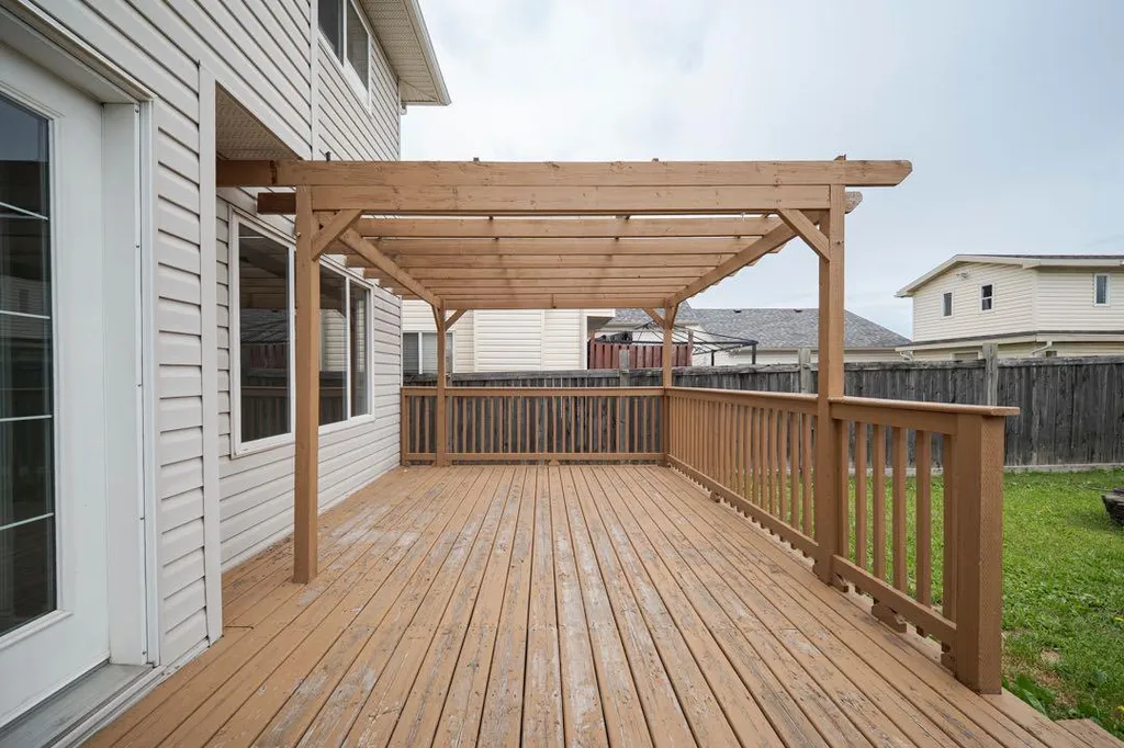 269 Smallwood Street Fort Mcmurray AB T9K 2L4