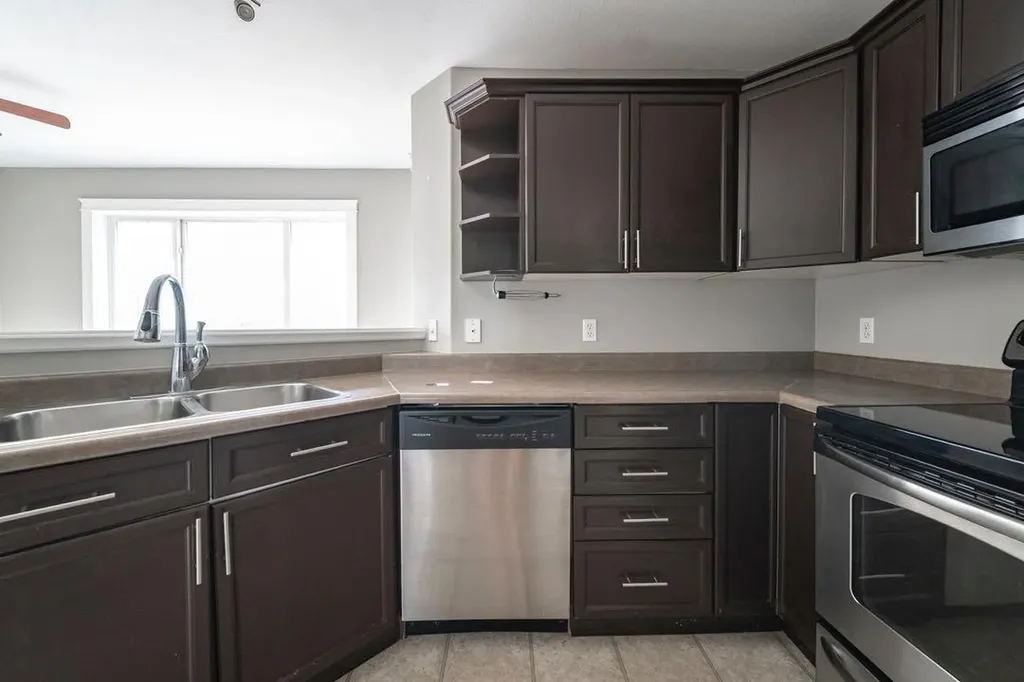 269 Smallwood Street Fort Mcmurray AB T9K 2L4