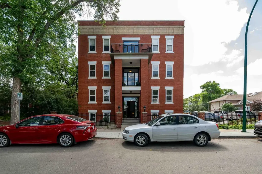 371 Aberdeen Street SE Medicine Hat AB T1A0R3
