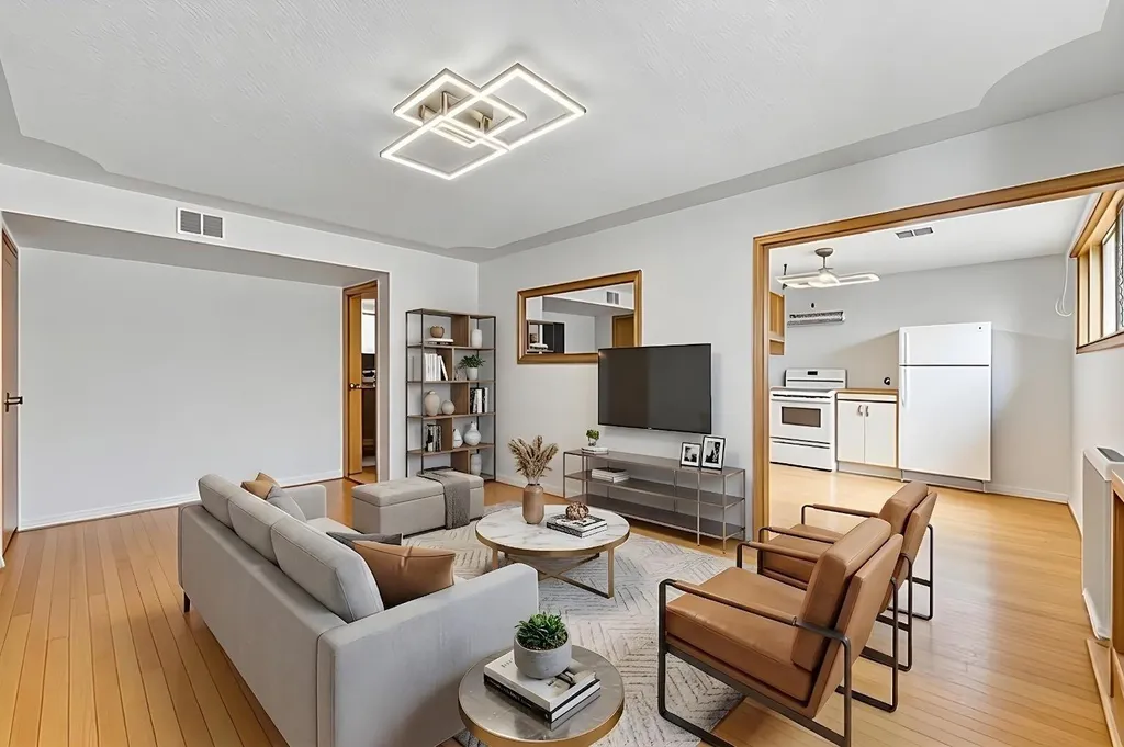 3723 2 Street NW Calgary AB T2K0Y5
