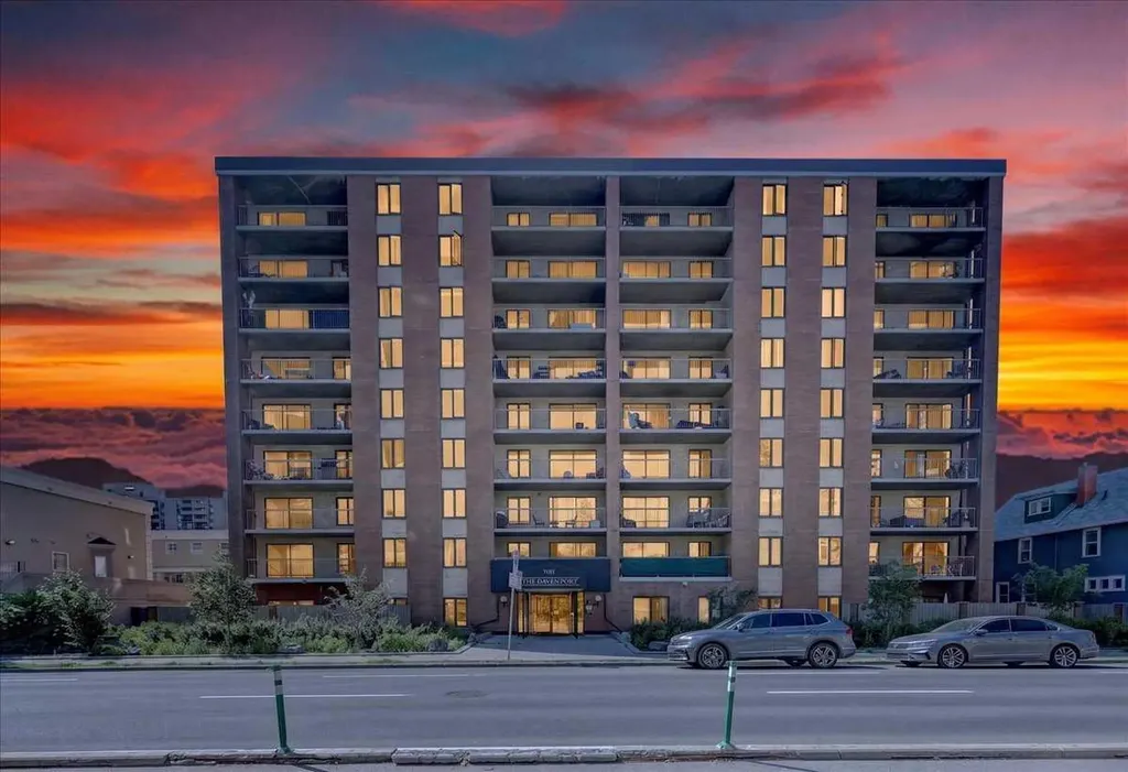 1011 12 Avenue SW Calgary AB T2R 0J5