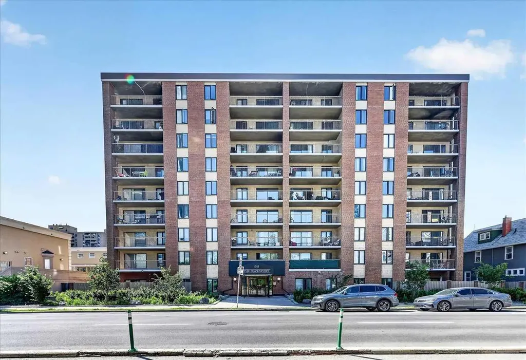 1011 12 Avenue SW Calgary AB T2R 0J5