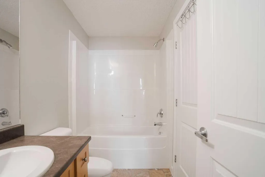 136B Sandpiper Road Fort Mcmurray AB T9J9J7