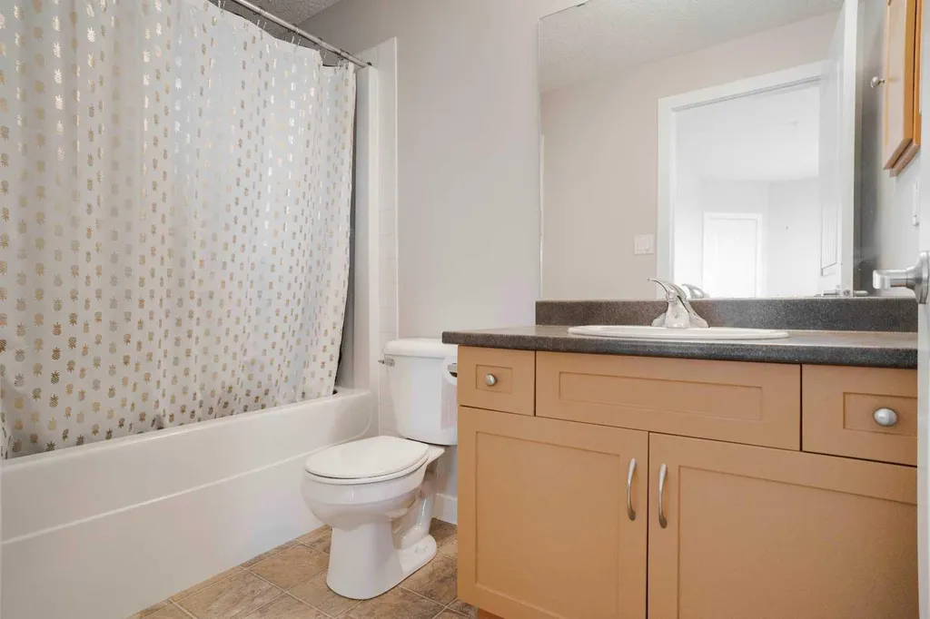 136B Sandpiper Road Fort Mcmurray AB T9J9J7