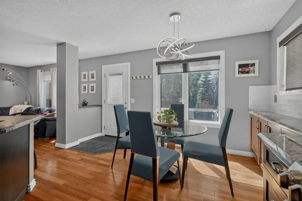 13 Coventry Way NE Calgary AB T3K5H3