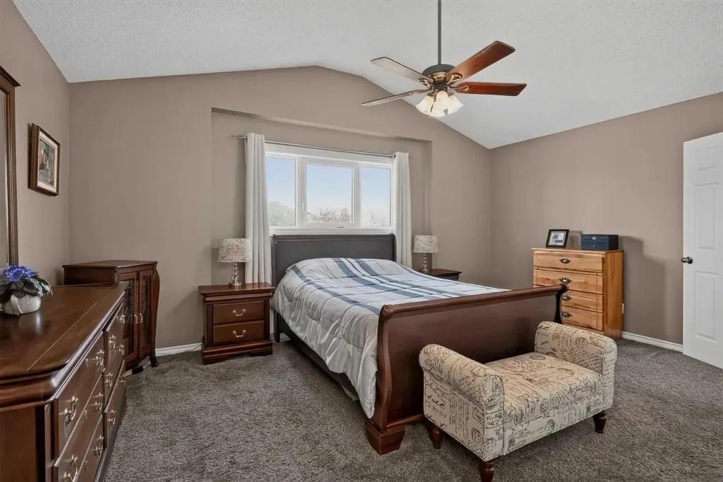 13 Coventry Way NE Calgary AB T3K5H3