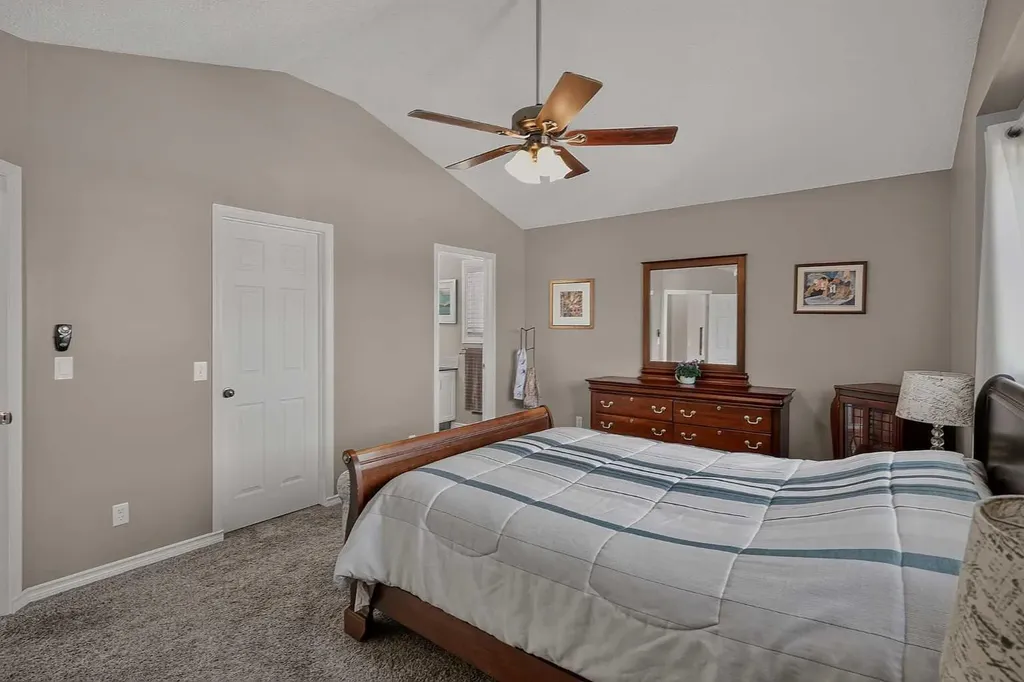 13 Coventry Way NE Calgary AB T3K5H3