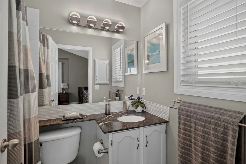 13 Coventry Way NE Calgary AB T3K5H3