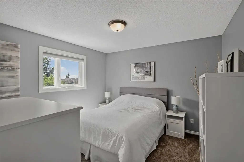 13 Coventry Way NE Calgary AB T3K5H3