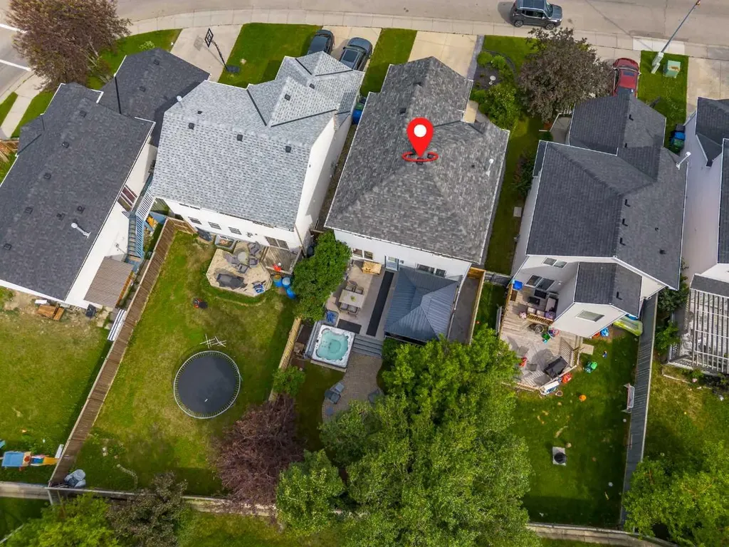 13 Coventry Way NE Calgary AB T3K5H3
