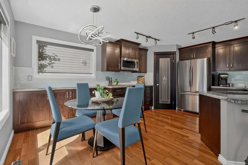 13 Coventry Way NE Calgary AB T3K5H3
