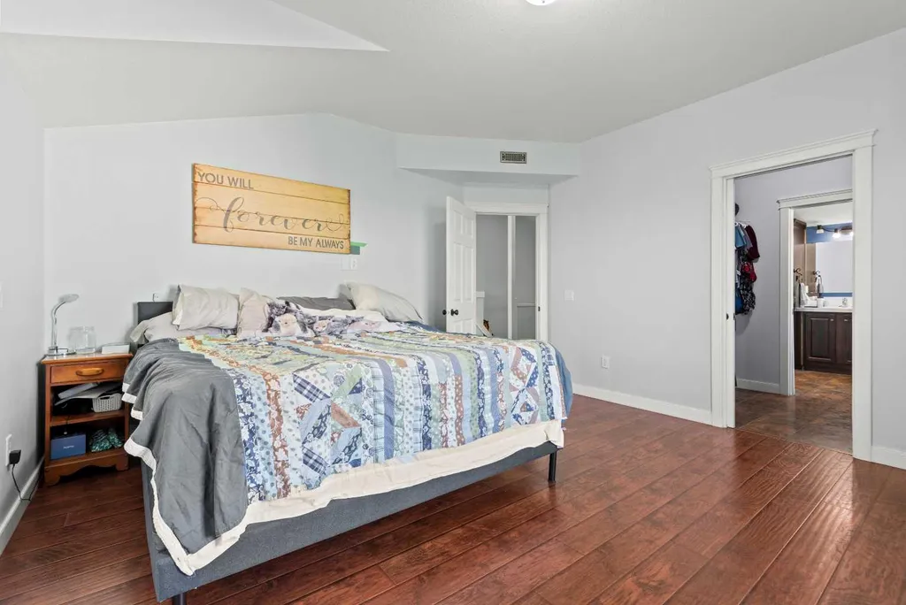 13 Cherry Lane SE Three Hills AB T0M 2A0