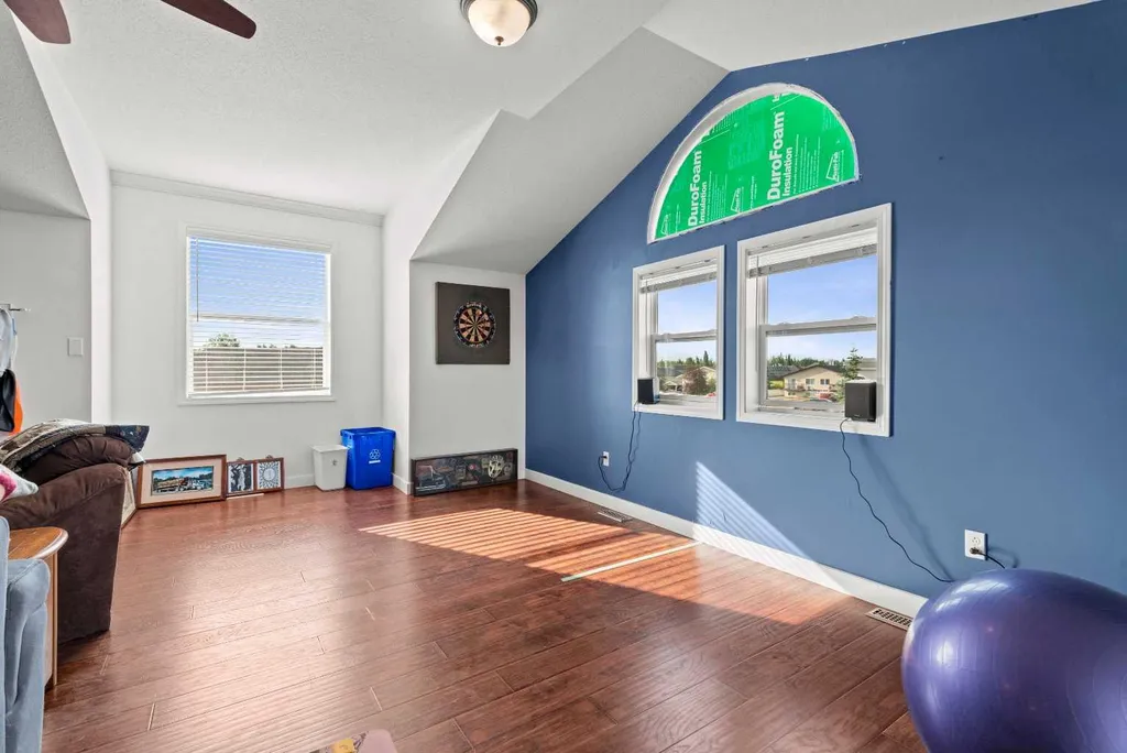 13 Cherry Lane SE Three Hills AB T0M 2A0