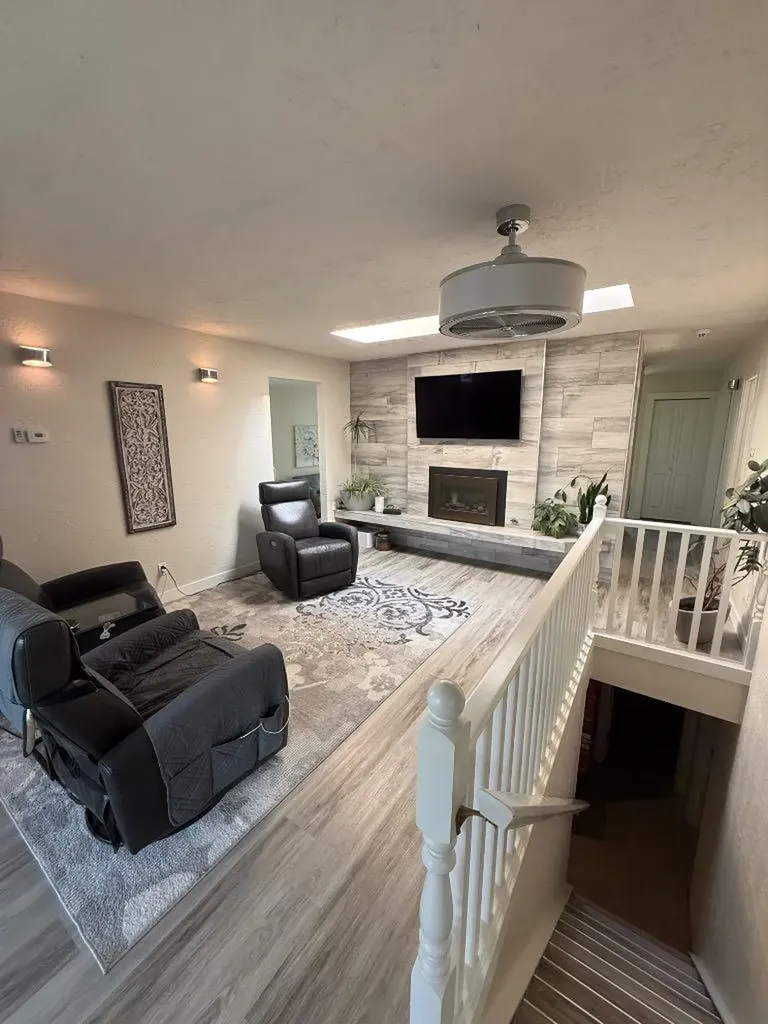 3733 21 Avenue S Lethbridge AB T1K 4J2