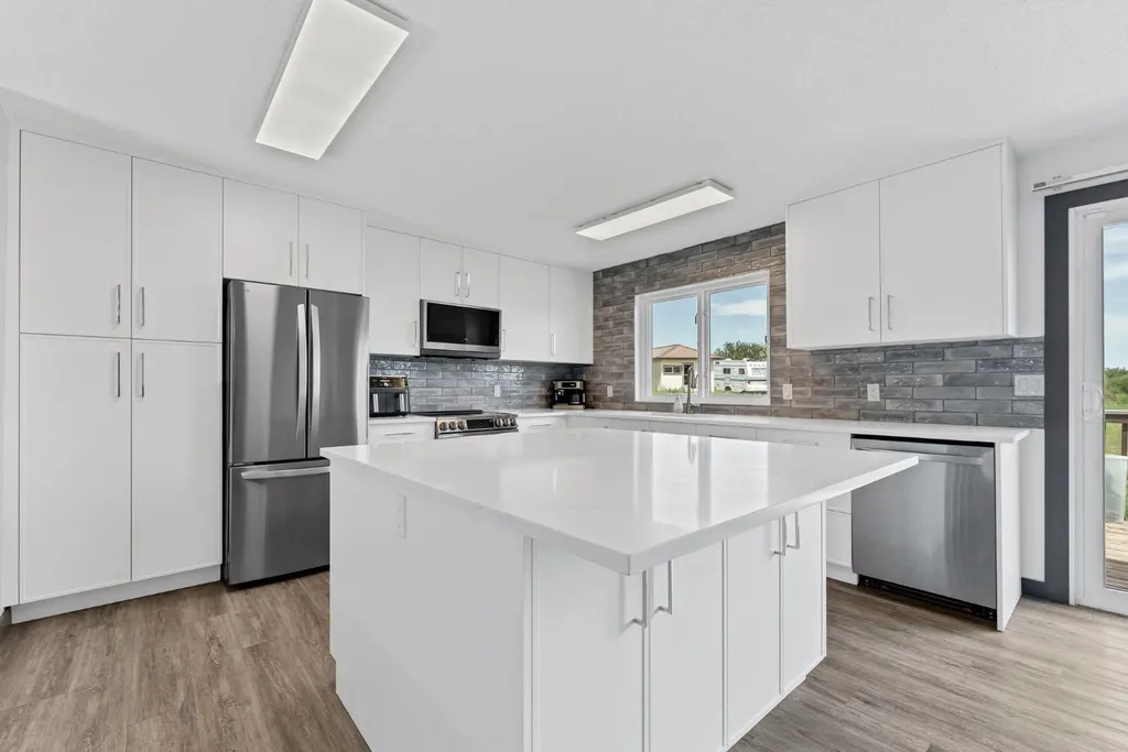 12525 Range Road 45 #4 Rural Cypress County AB T1B0L4