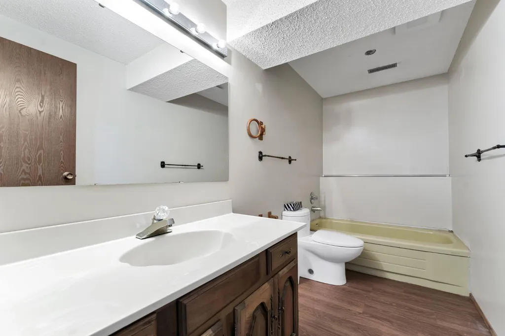 12525 Range Road 45 #4 Rural Cypress County AB T1B0L4