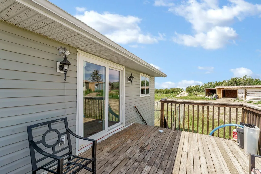 12525 Range Road 45 #4 Rural Cypress County AB T1B0L4
