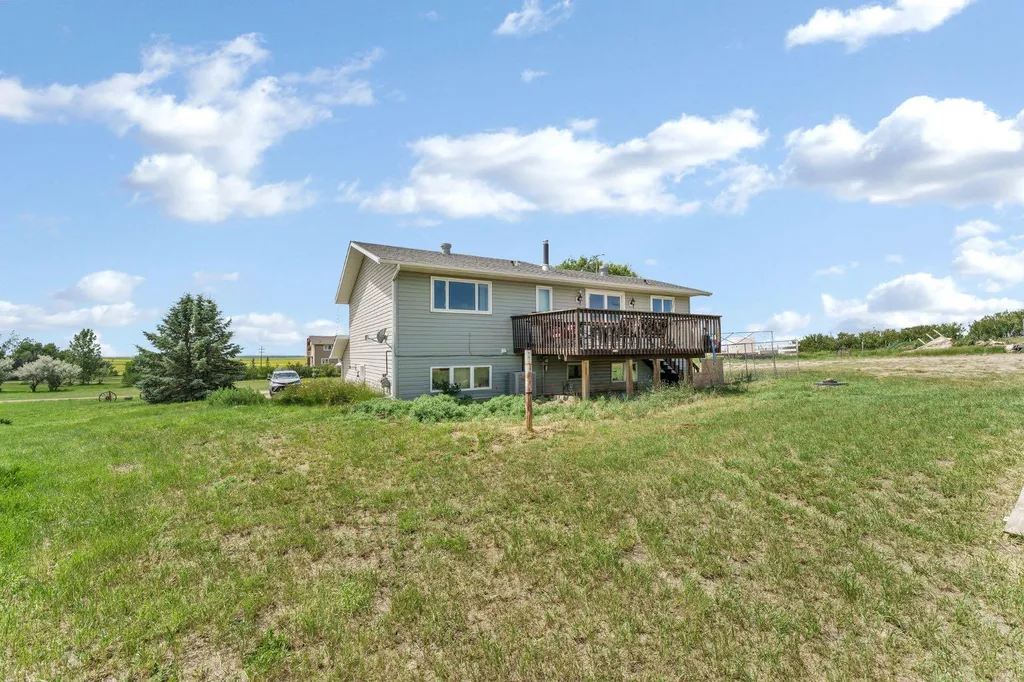 12525 Range Road 45 #4 Rural Cypress County AB T1B0L4