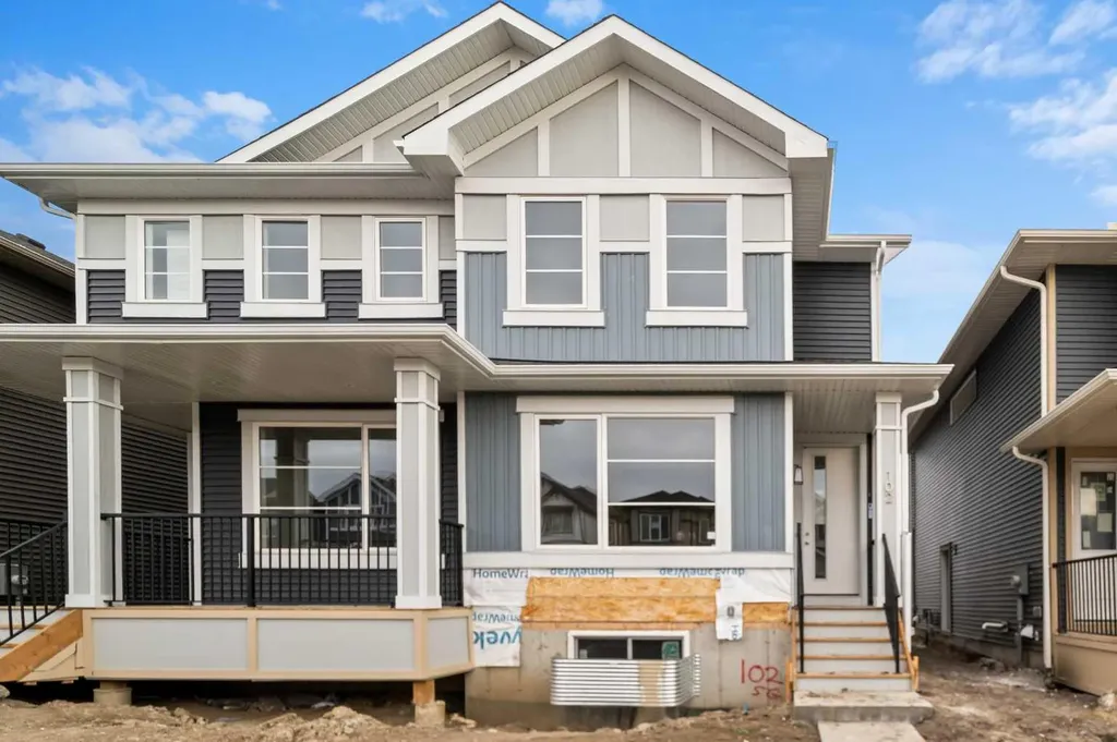 102 Sora Gardens SE Calgary AB T3S 0V3