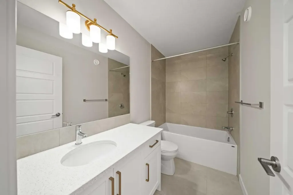 102 Sora Gardens SE Calgary AB T3S 0V3