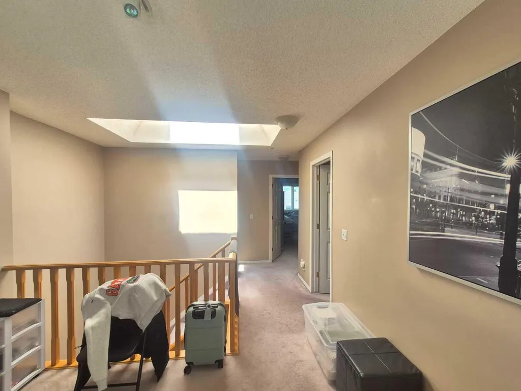 127 Hampstead Circle NW Calgary AB T3A 5P3