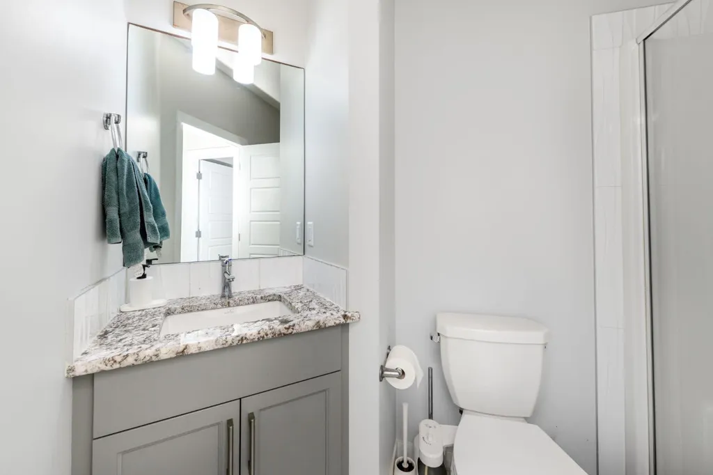 983 Corner Meadows Way NE Calgary AB T3N 1X8