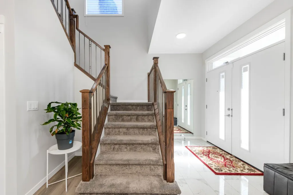983 Corner Meadows Way NE Calgary AB T3N 1X8