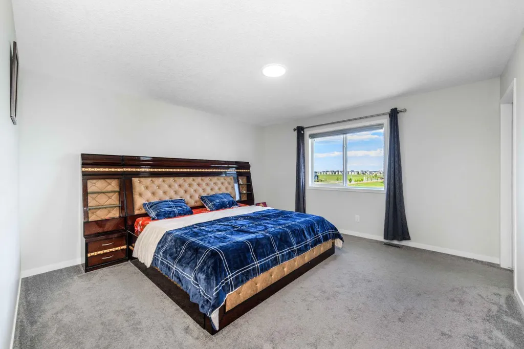 983 Corner Meadows Way NE Calgary AB T3N 1X8