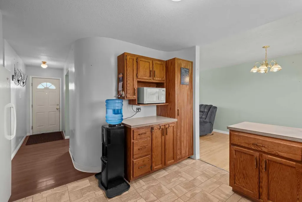 293012 Range Road 244 Rural Kneehill County AB T0M 0A0