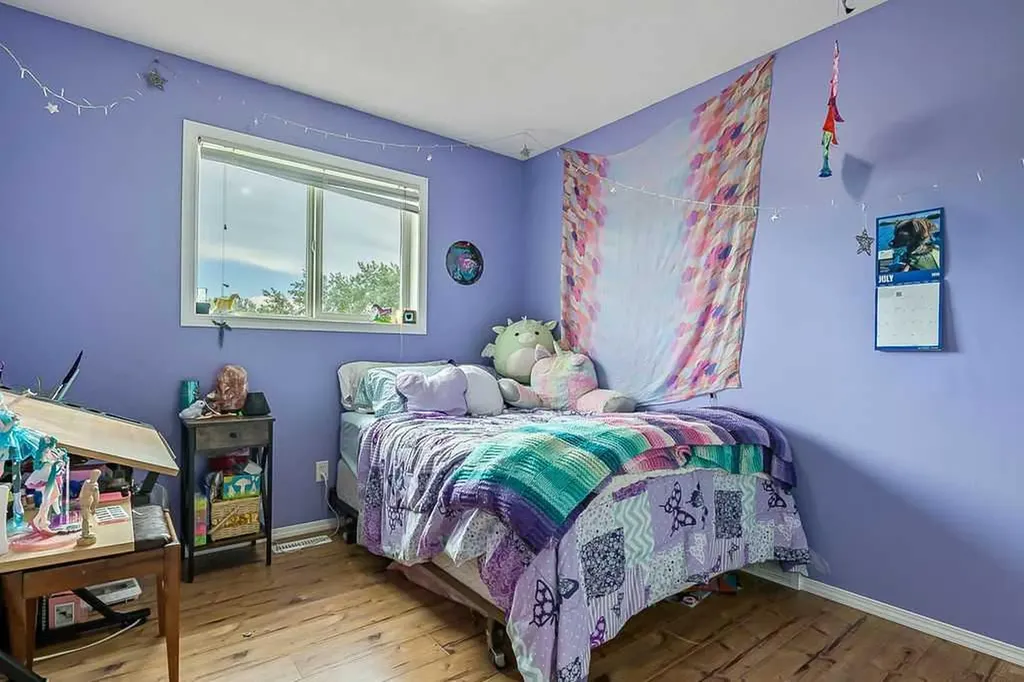 703 Eagleview Place NW High River AB T1V1Y6