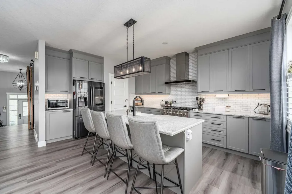 46 Yorkstone Way SW Calgary AB T2X4K7