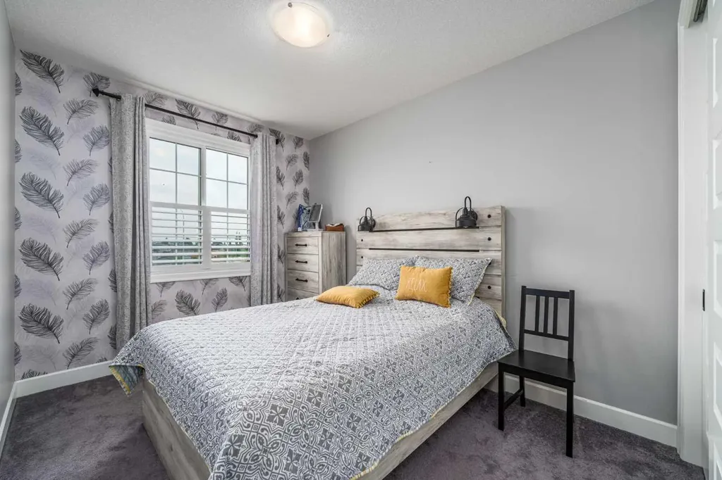 46 Yorkstone Way SW Calgary AB T2X4K7