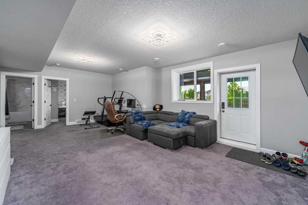 46 Yorkstone Way SW Calgary AB T2X4K7