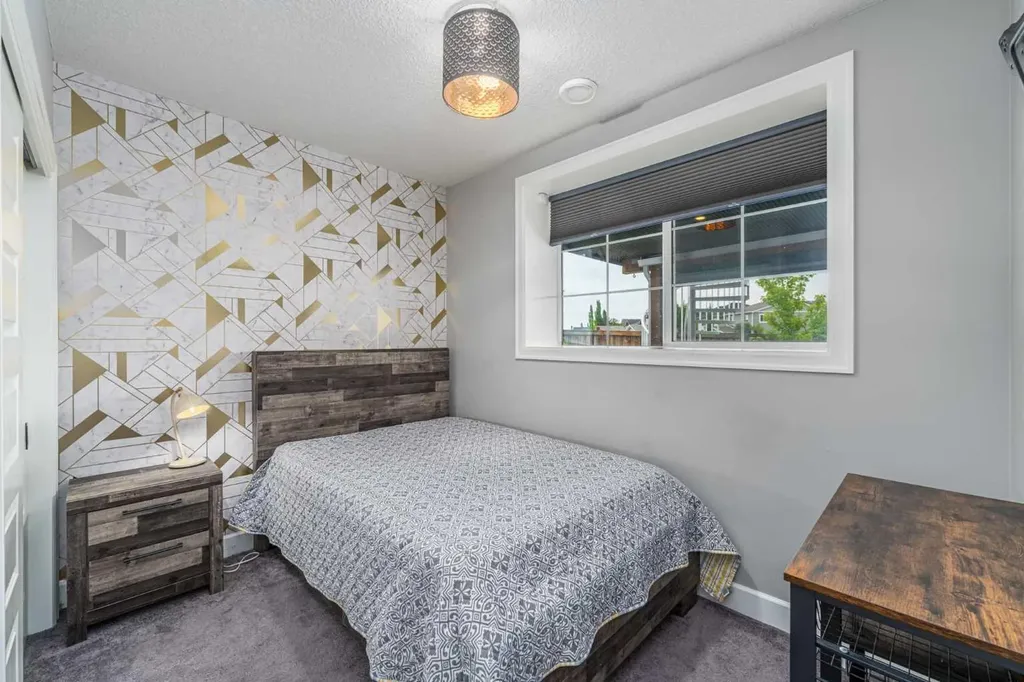 46 Yorkstone Way SW Calgary AB T2X4K7