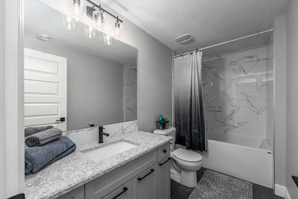 46 Yorkstone Way SW Calgary AB T2X4K7